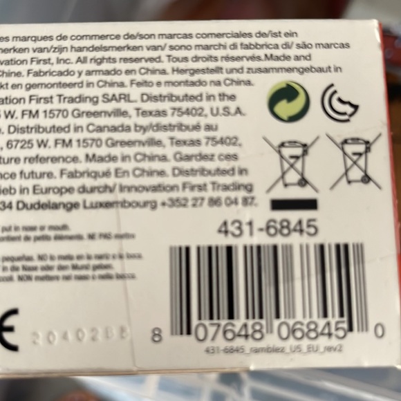 HEXBUG MoBots Ramblez - Recording & Talking Robot Kit - Picture 7 of 7